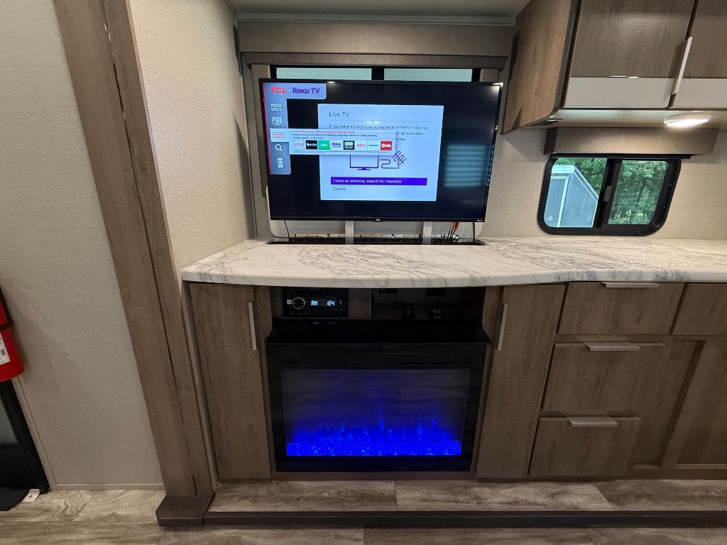 2021 Grand Design Recreational Imagine - $24,900