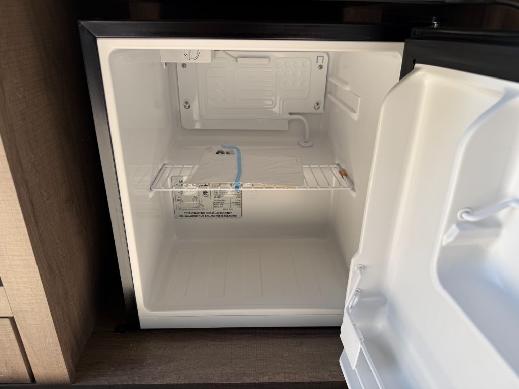 2021 Grand Design Recreational Imagine - $24,900