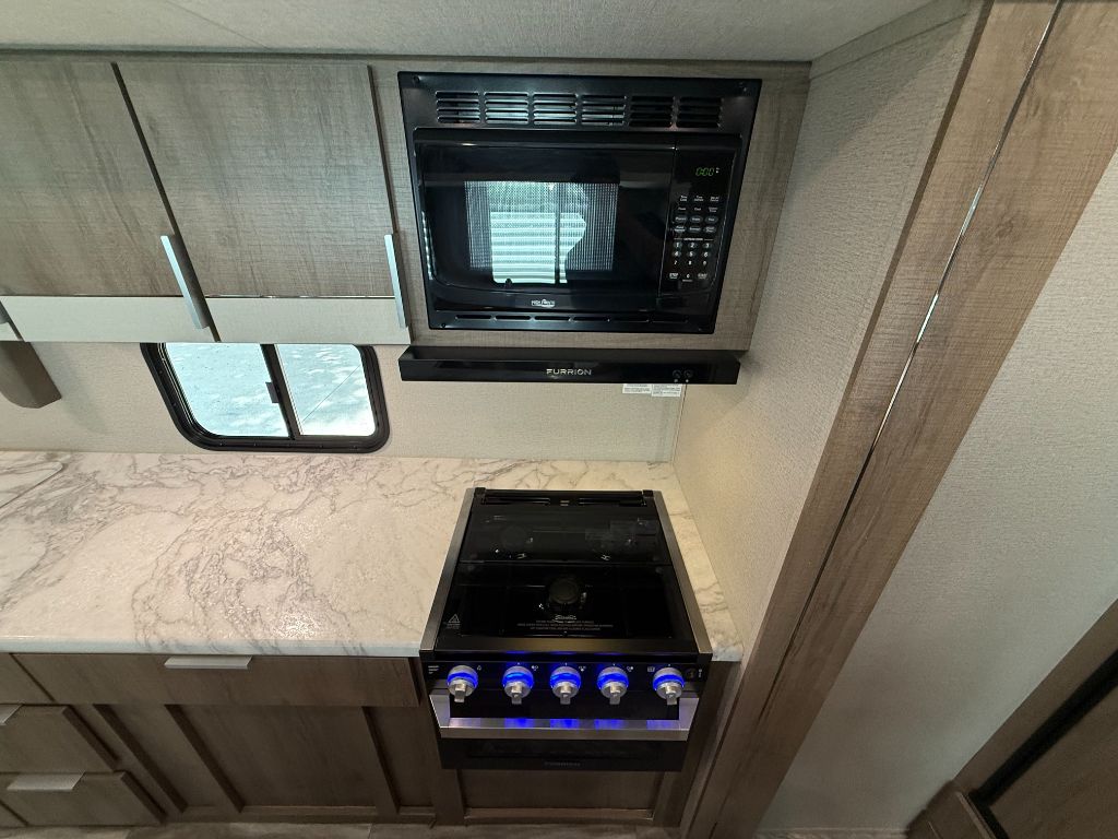 2021 Grand Design Recreational Imagine - $24,900