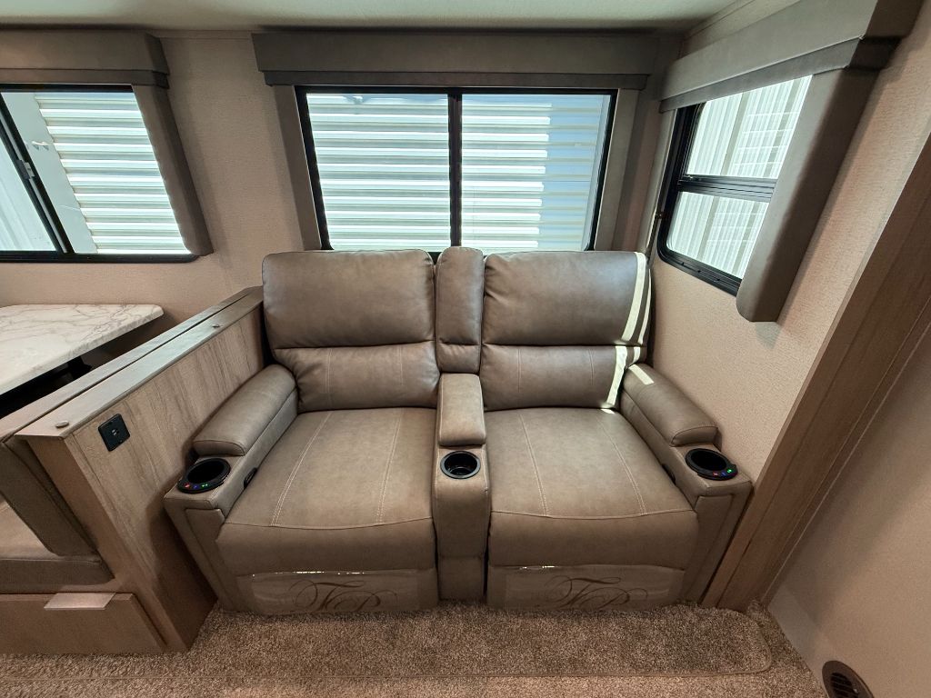 2021 Grand Design Recreational Imagine - $24,900