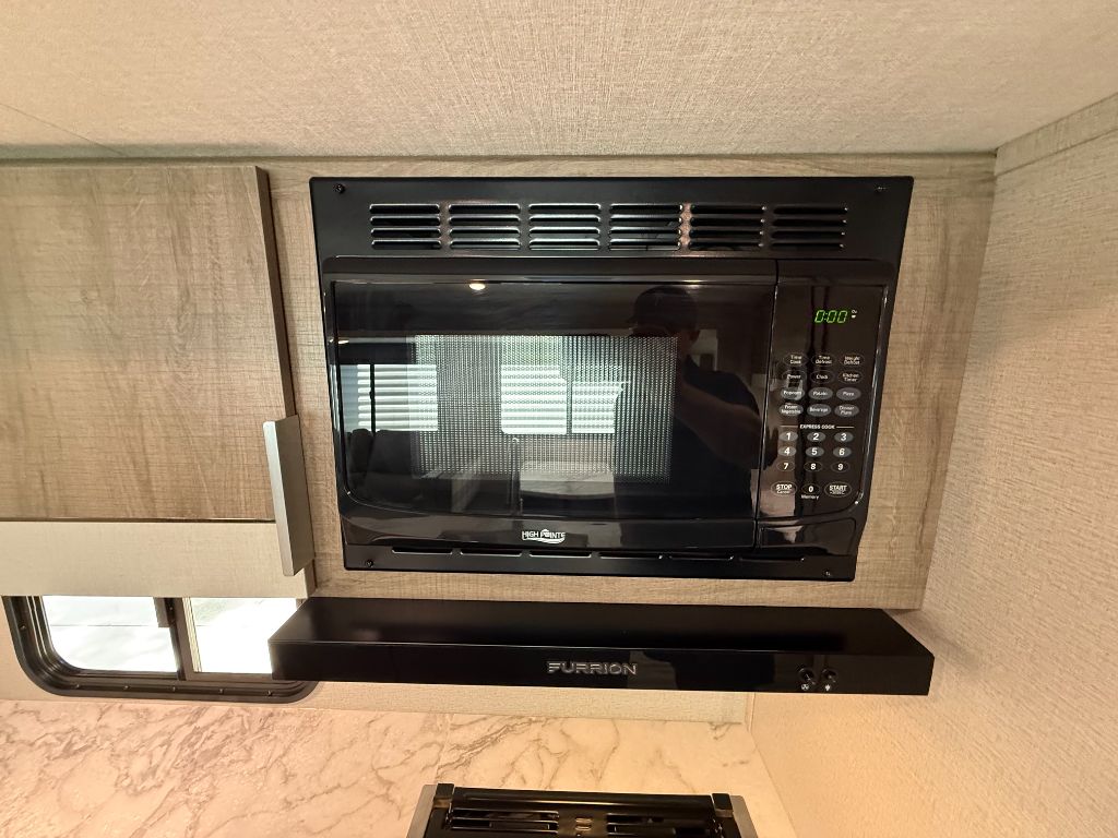 2021 Grand Design Recreational Imagine - $24,900