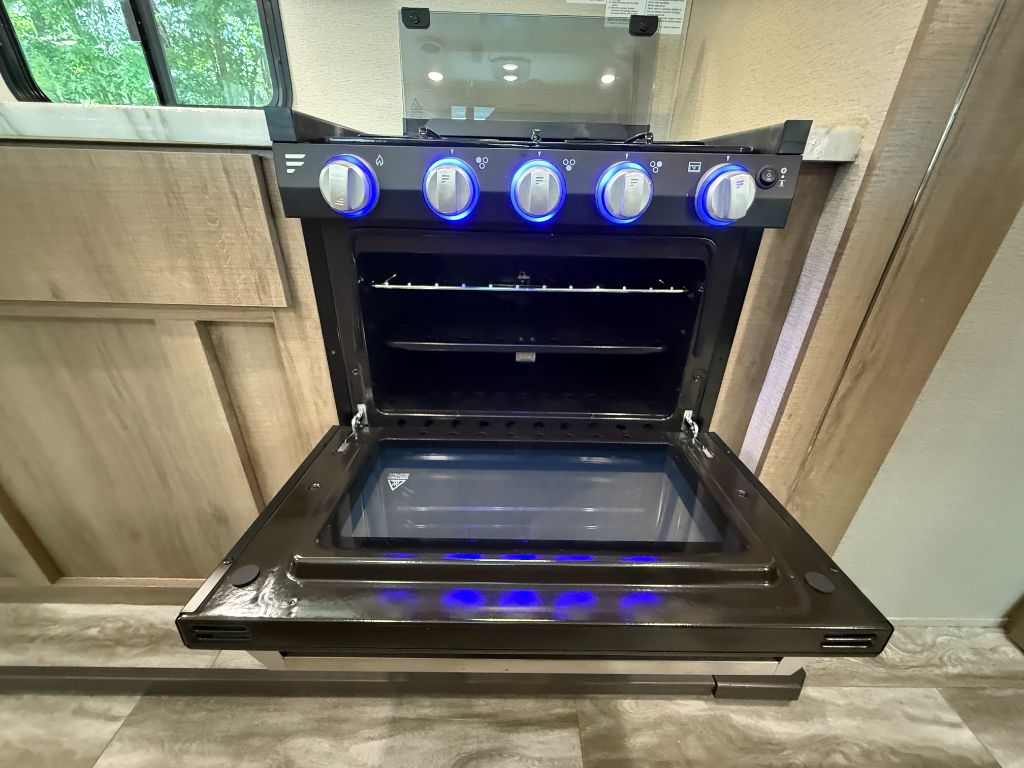 2021 Grand Design Recreational Imagine - $24,900