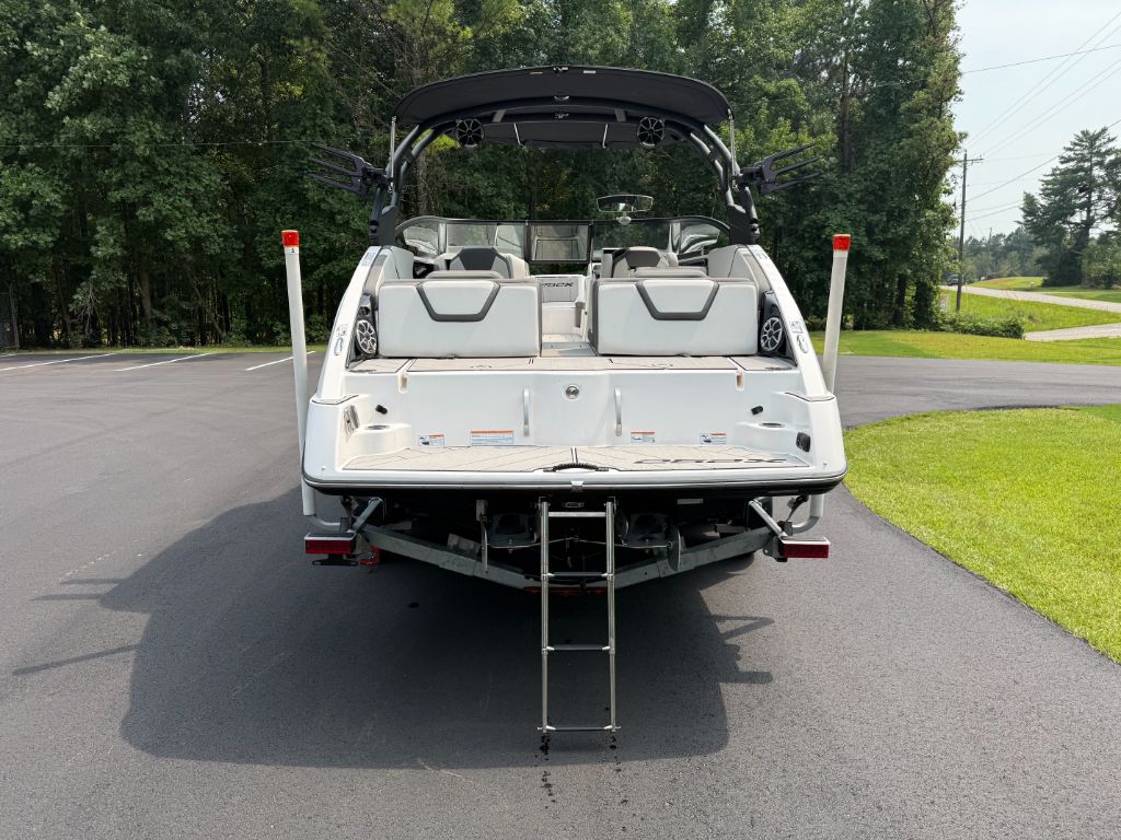 2023 Yamaha 252 XE - $67,500
