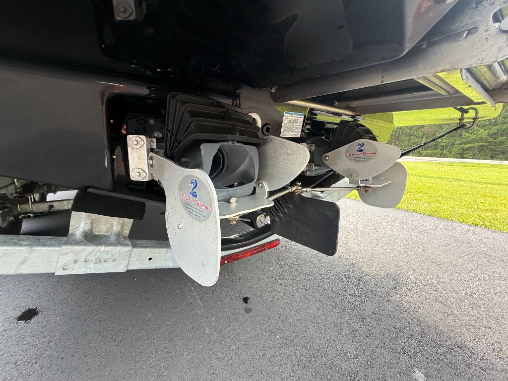 2023 Yamaha 252 XE - $67,500