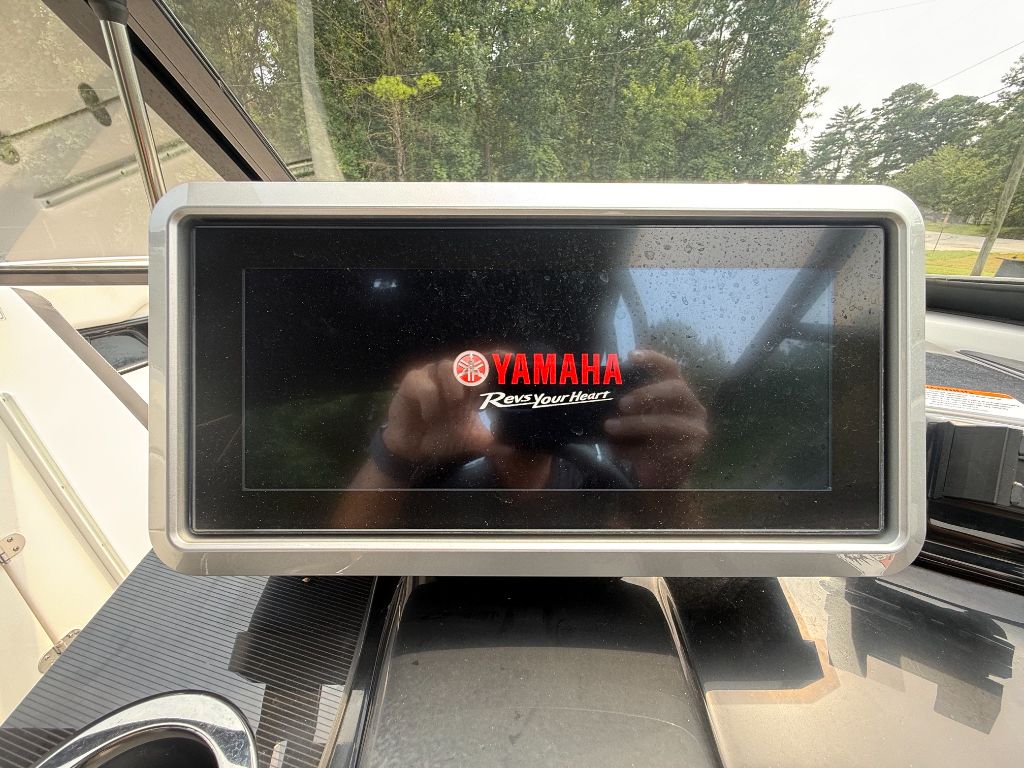 2023 Yamaha 252 XE - $67,500