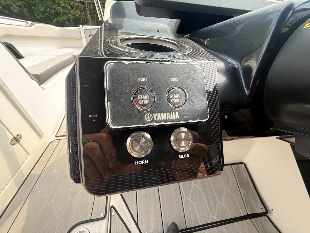 2023 Yamaha 252 XE - $67,500