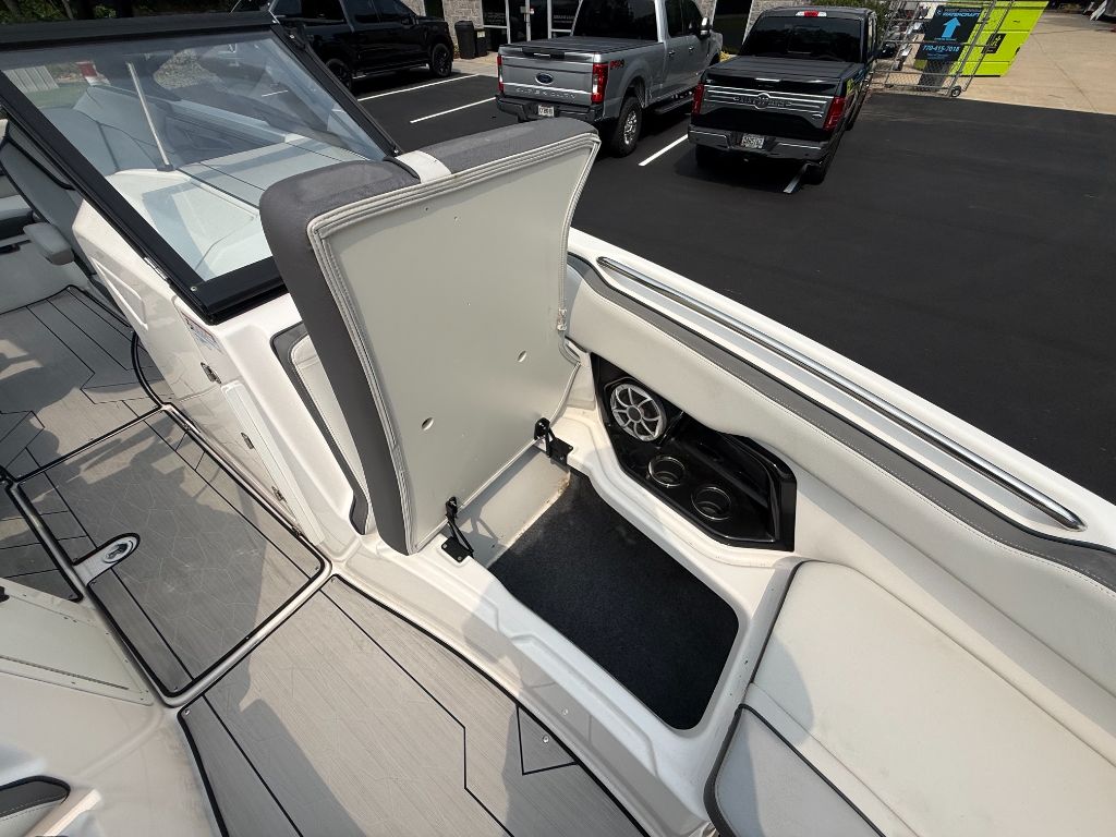2023 Yamaha 252 XE - $67,500