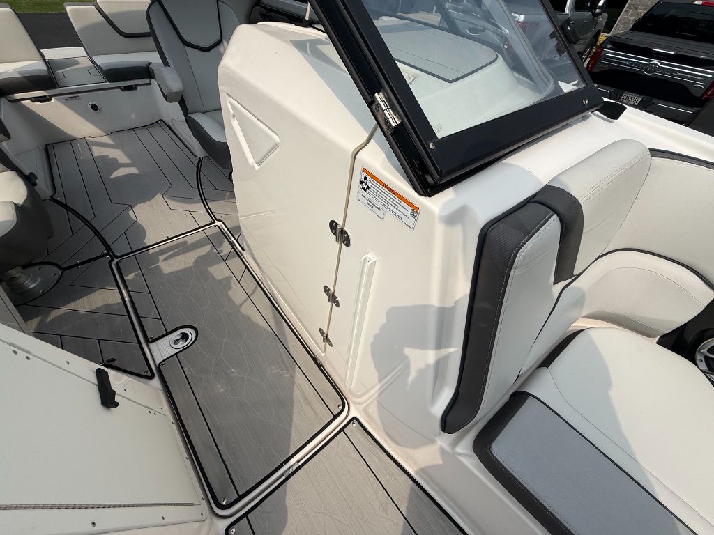 2023 Yamaha 252 XE - $67,500