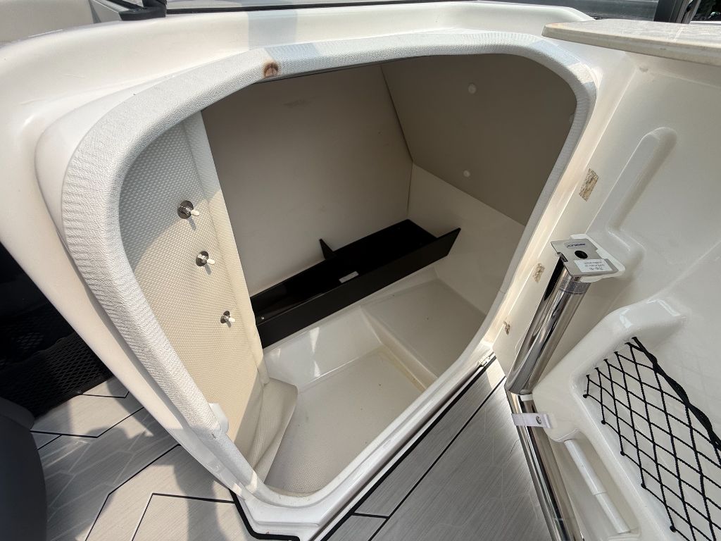 2023 Yamaha 252 XE - $67,500