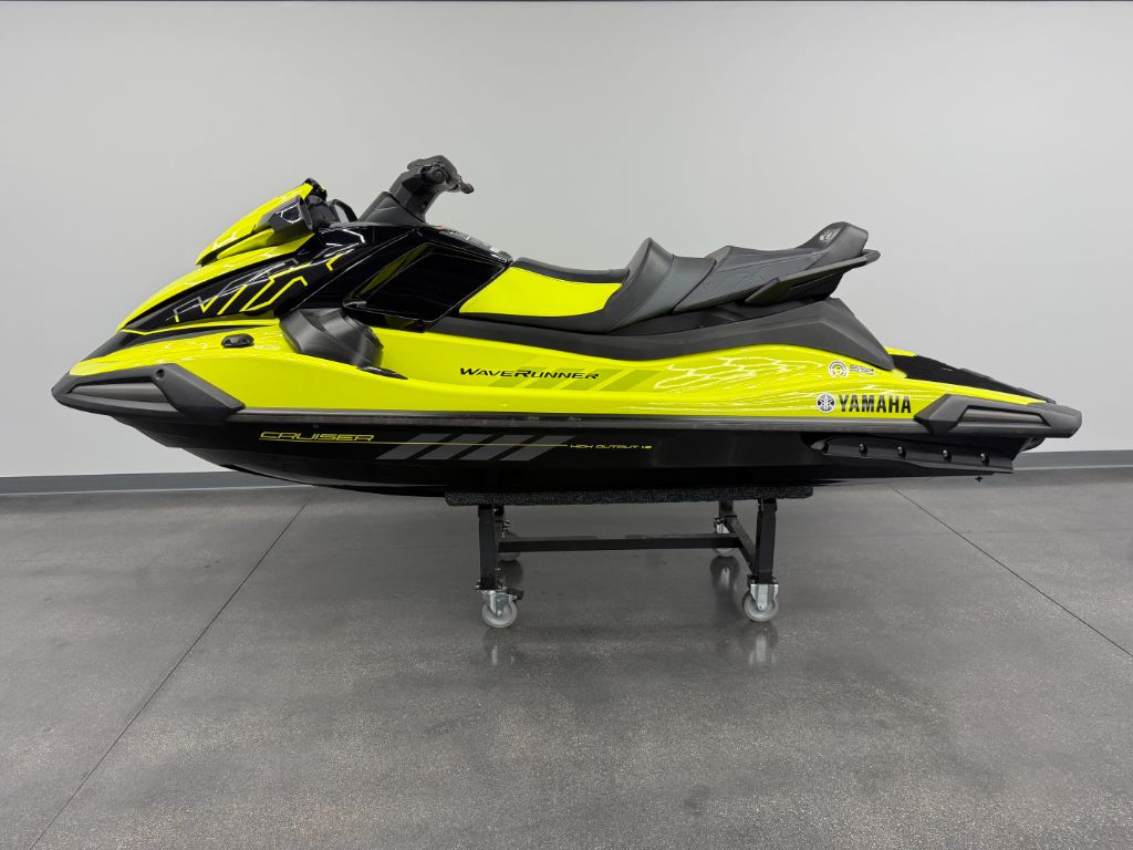 2021 Yamaha VX Cruiser HO - $11,900