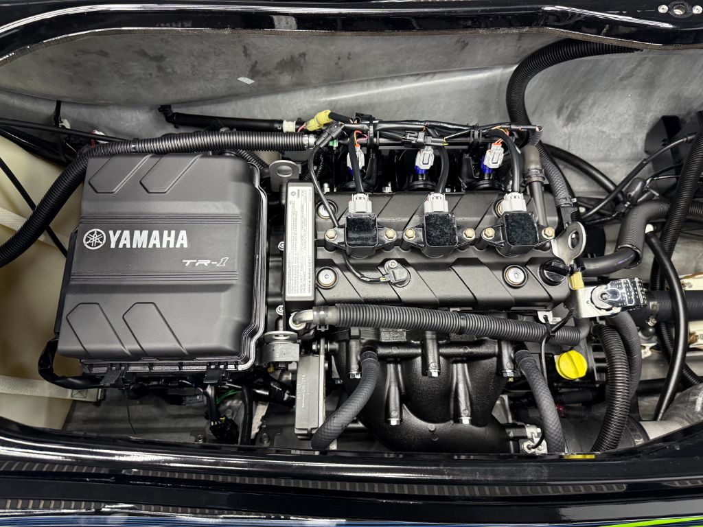 2024 Yamaha VX Deluxe - $12,800