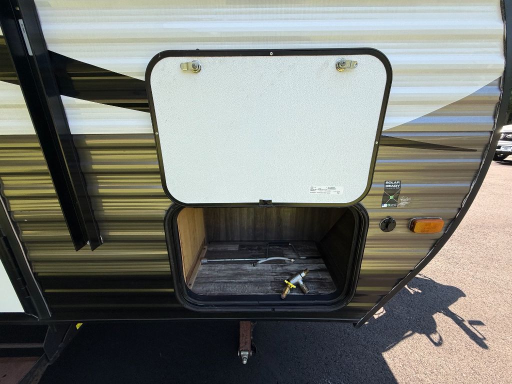 2020 Starcraft Mossy Oak M19BH - $11,800