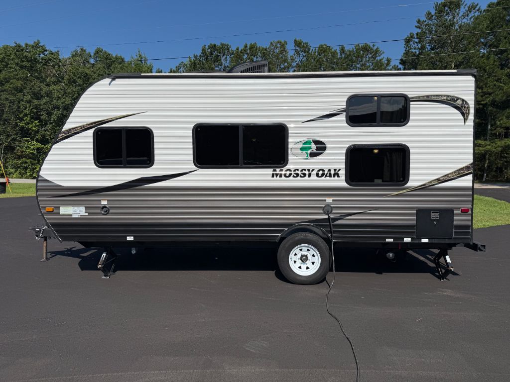 2020 Starcraft Mossy Oak M19BH - $11,800
