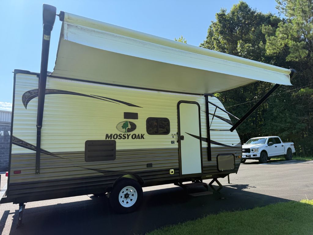 2020 Starcraft Mossy Oak M19BH - $11,800