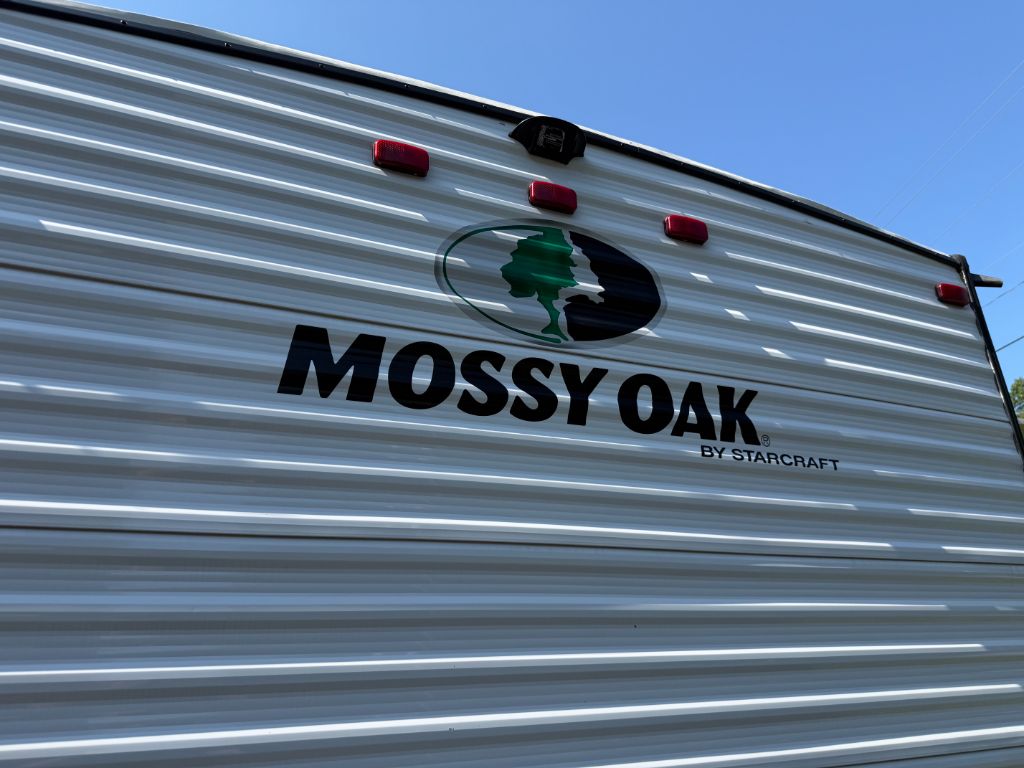 2020 Starcraft Mossy Oak M19BH - $11,800