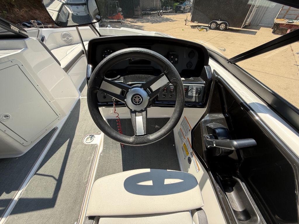 2025 Yamaha AR 190 - $36,900