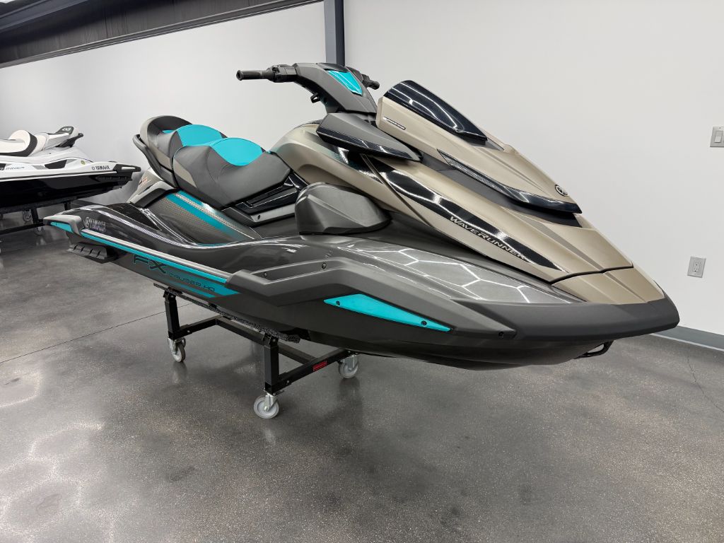 2023 Yamaha FX Cruiser HO - $14,900