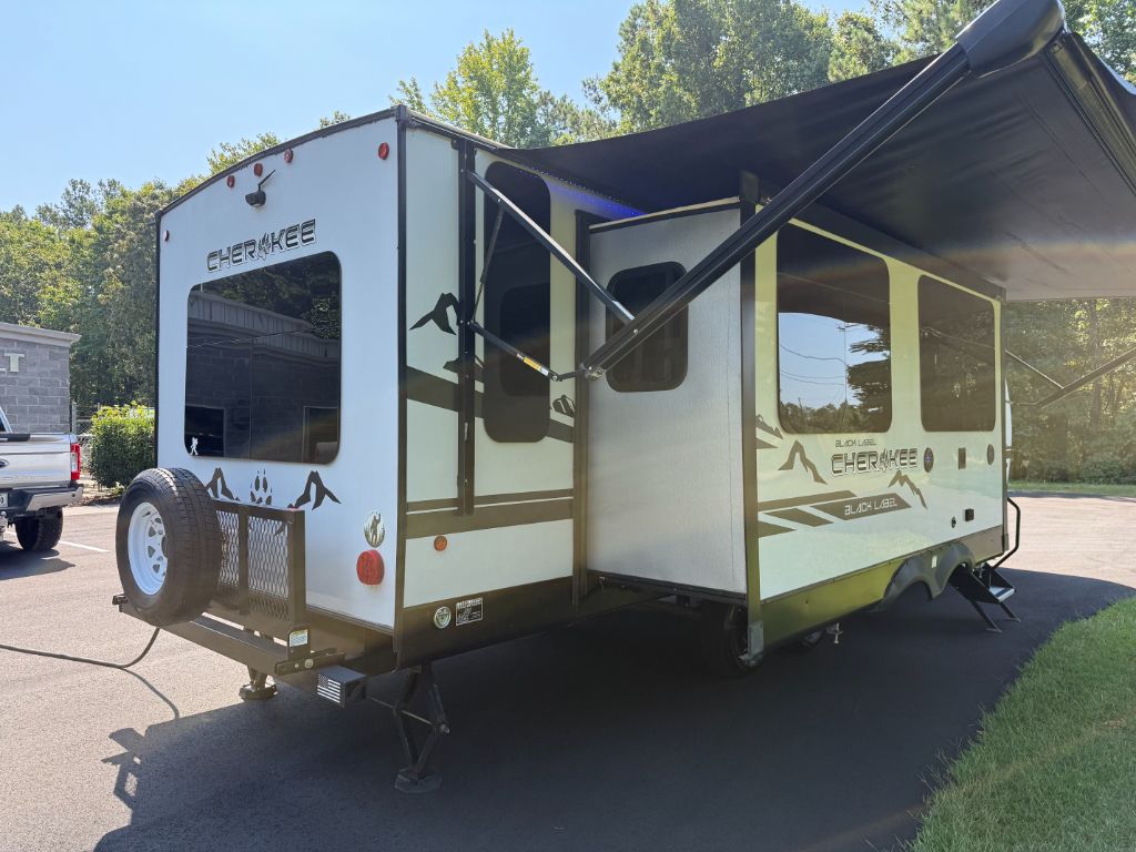 2022 Forest River Cherokee - $18,900