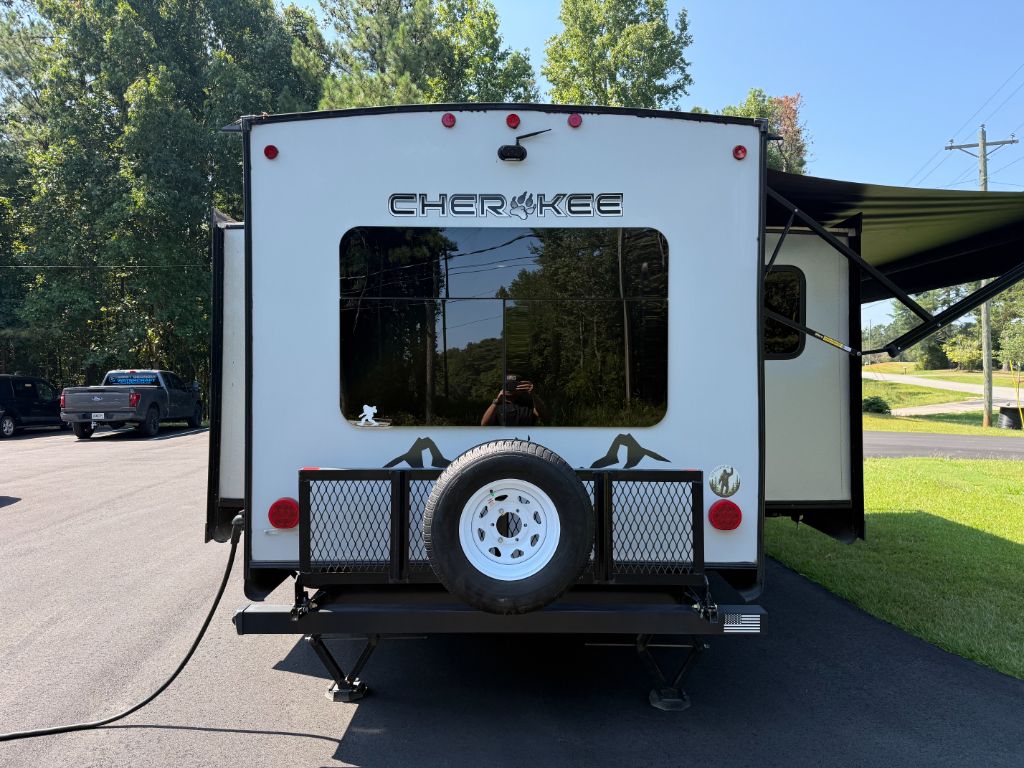 2022 Forest River Cherokee - $18,900