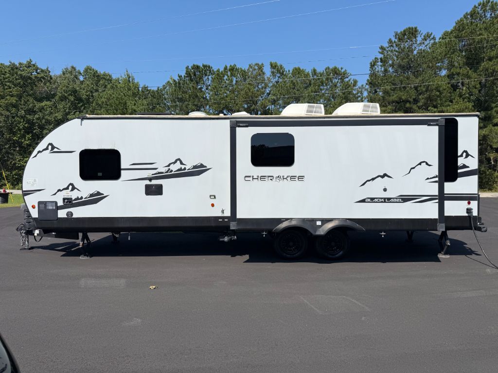 2022 Forest River Cherokee - $18,900