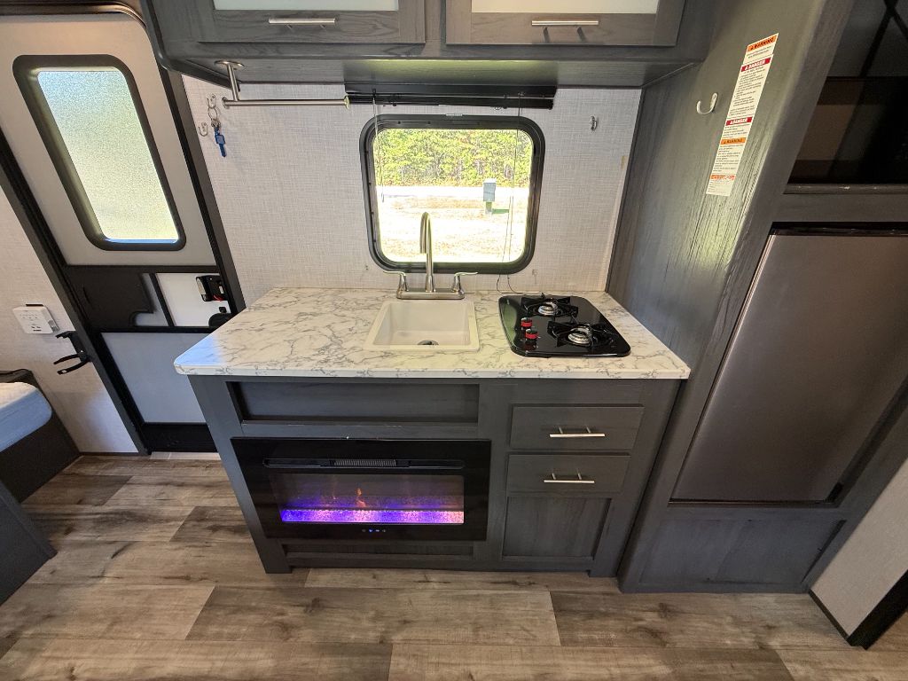 2022 Aspen Trail Aspen Trail - $8,950