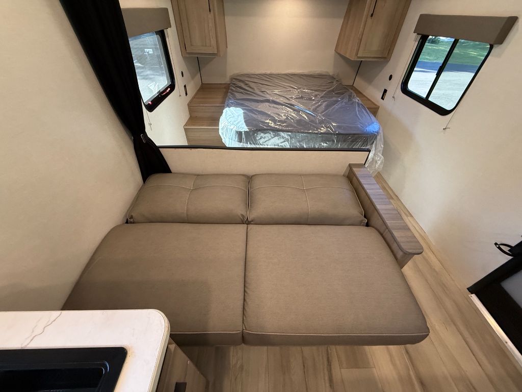 2025 Coleman Coleman - $15,900