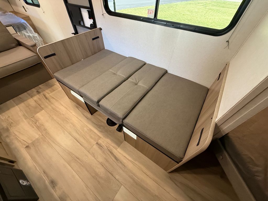 2025 Coleman Coleman - $15,900