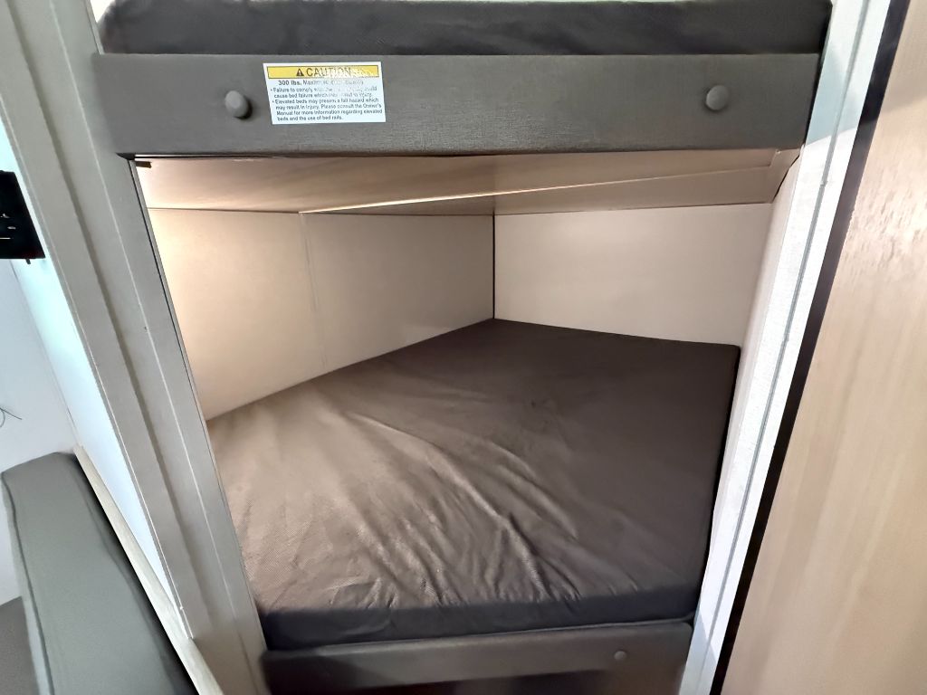 2025 Coleman Coleman - $15,900