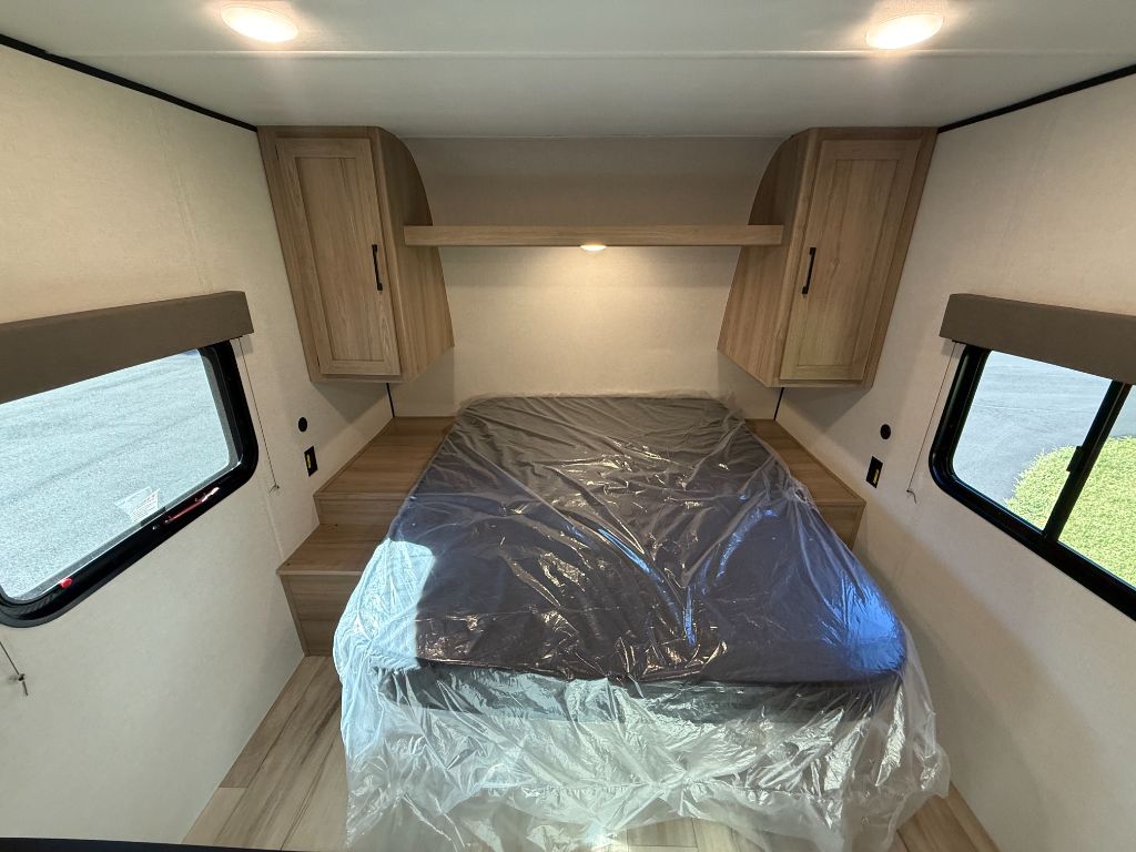 2025 Coleman Coleman - $15,900