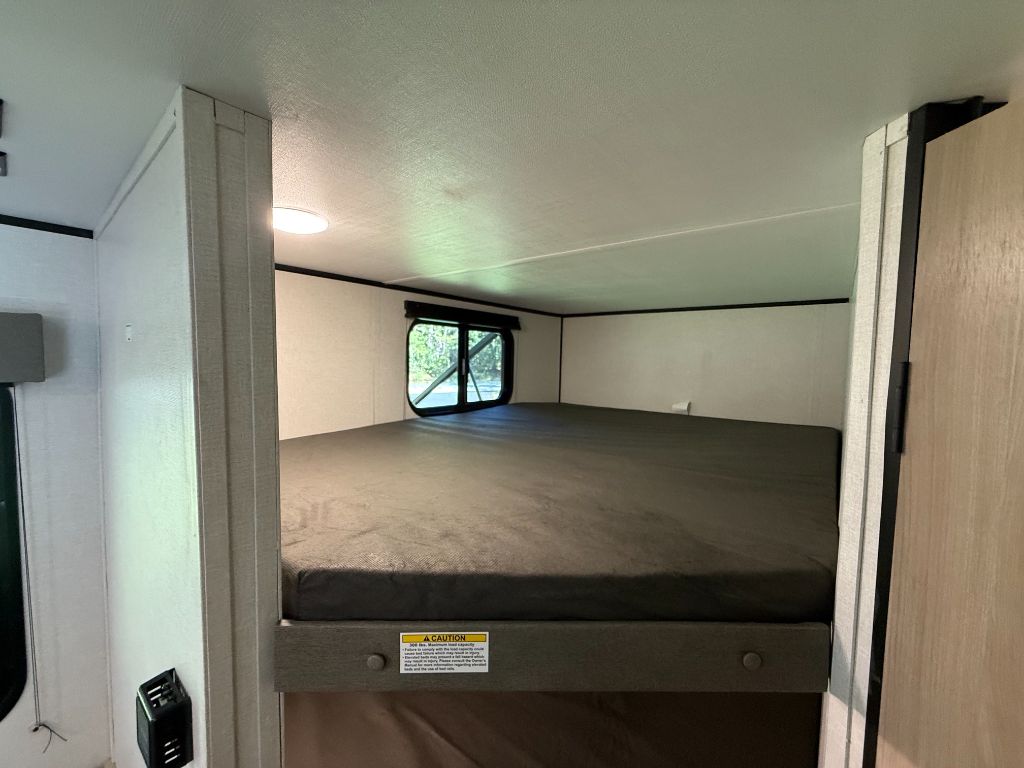 2025 Coleman Coleman - $15,900