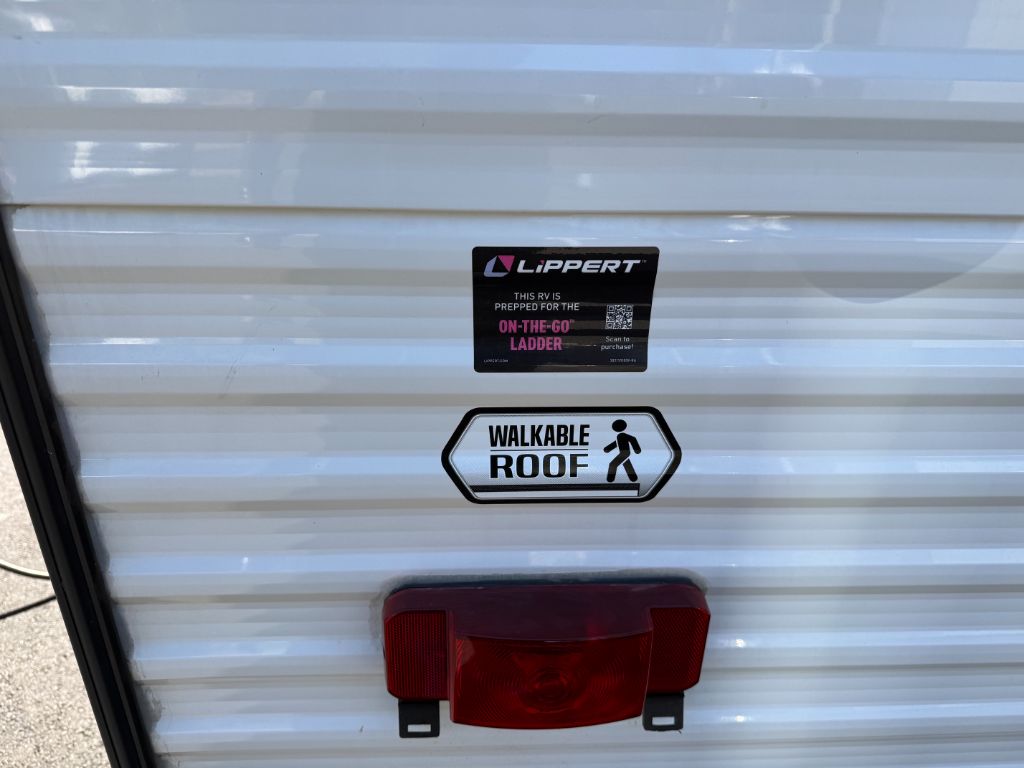 2025 Coleman Coleman - $9,900