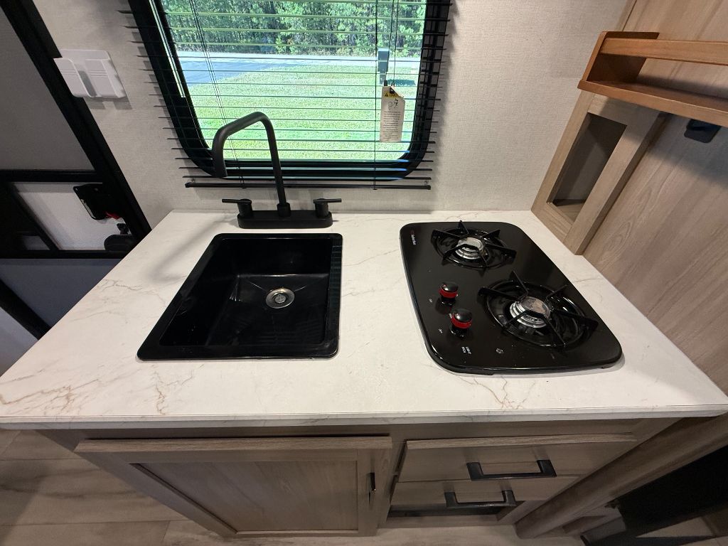 2025 Coleman Coleman - $9,900