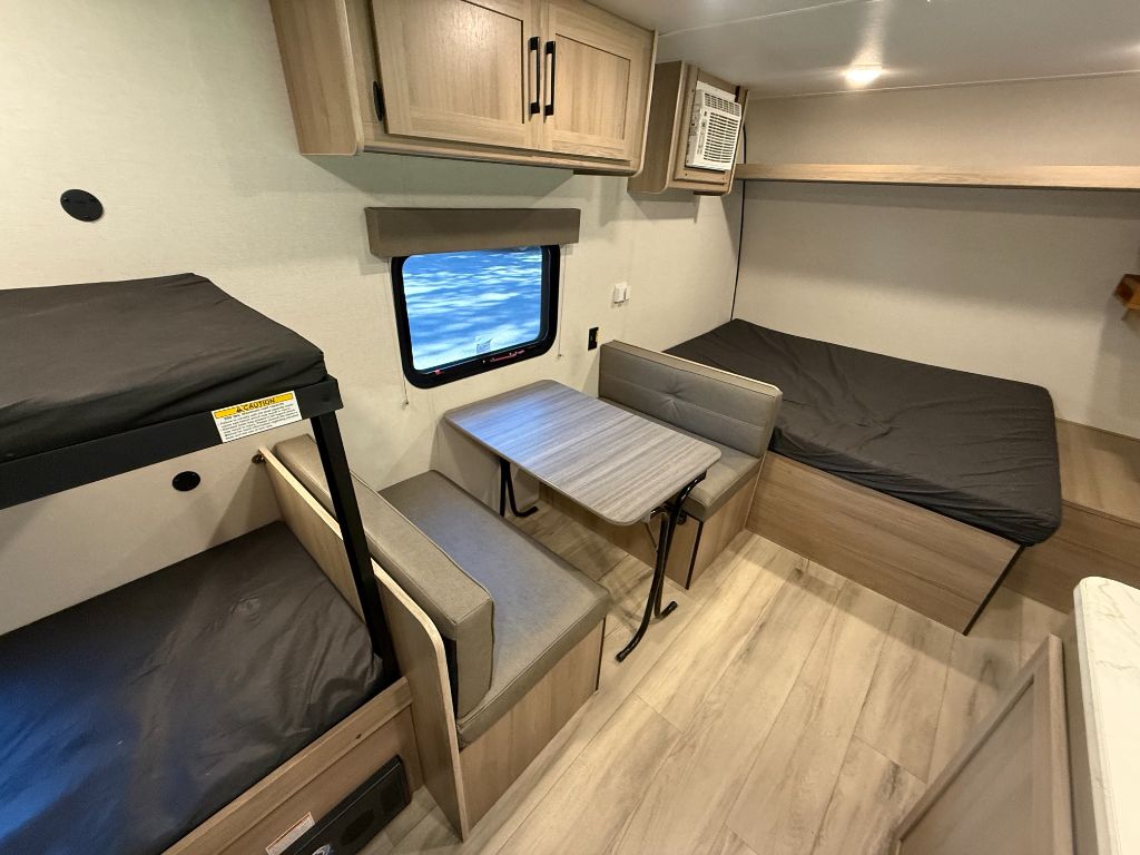 2025 Coleman Coleman - $9,900