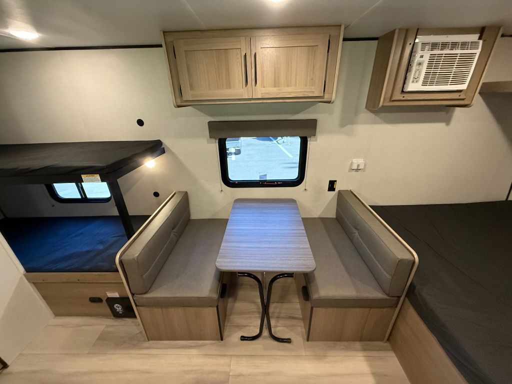 2025 Coleman Coleman - $9,900