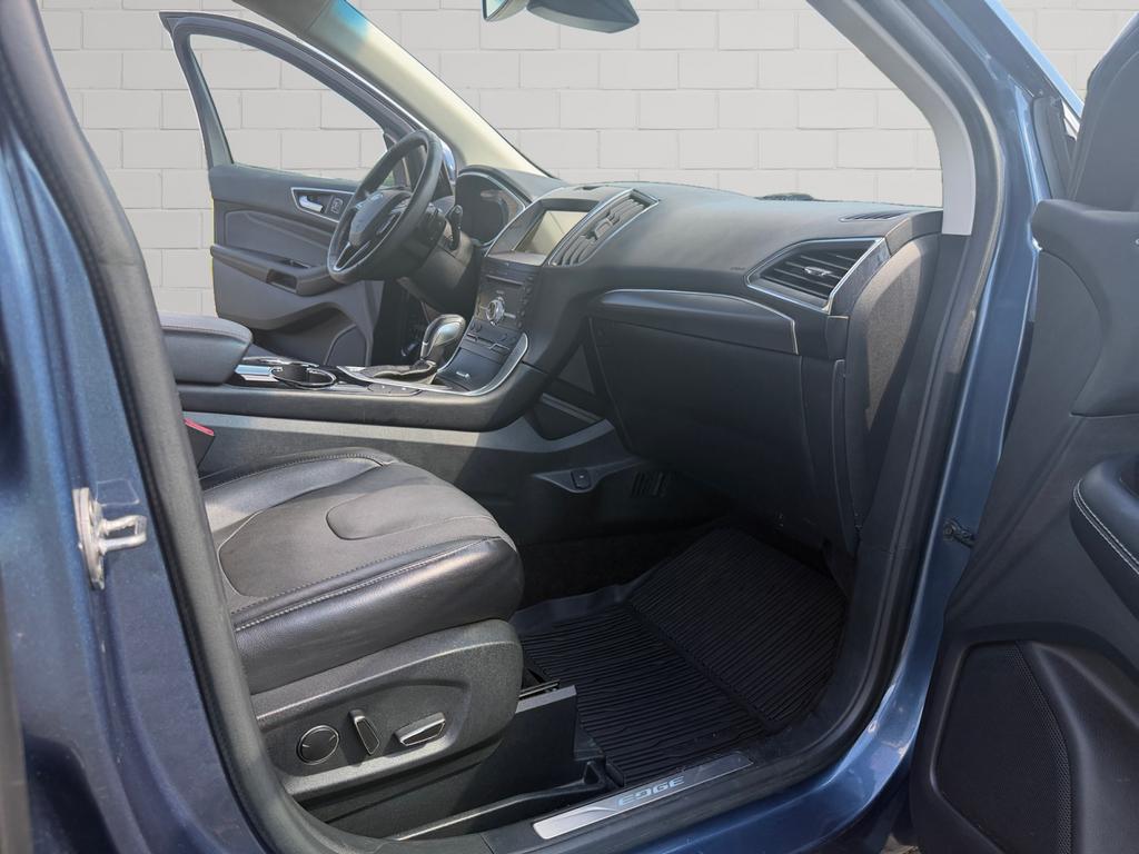 2018 Ford Edge