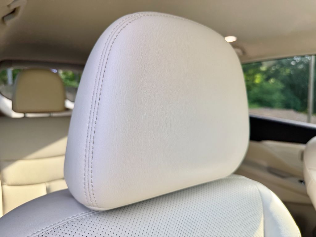 2015 Nissan Murano - $8,995