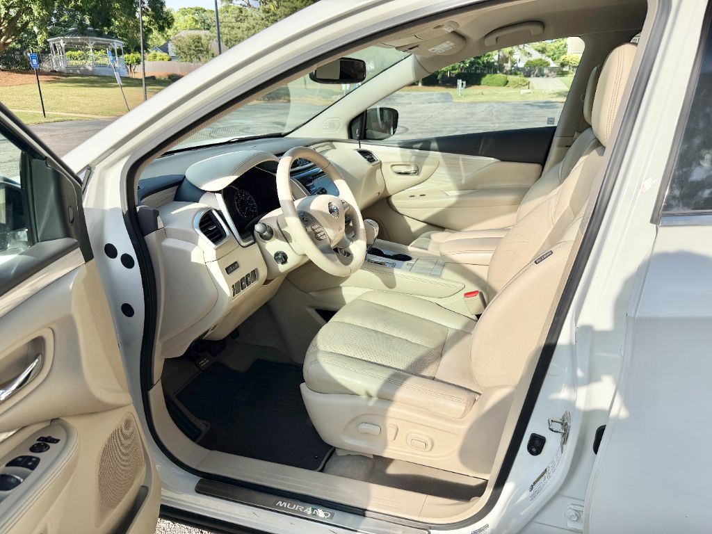 2015 Nissan Murano - $8,995