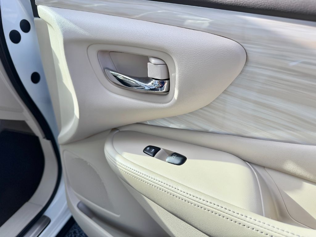 2015 Nissan Murano - $8,995