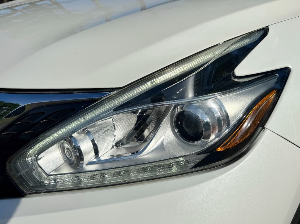2015 Nissan Murano - $8,995