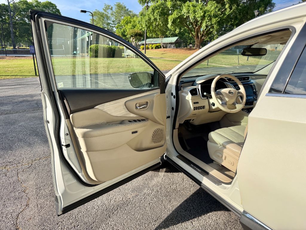 2015 Nissan Murano - $8,995