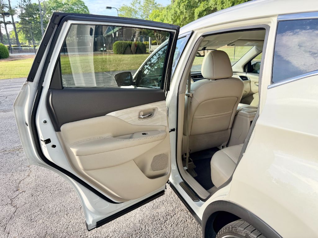 2015 Nissan Murano - $8,995