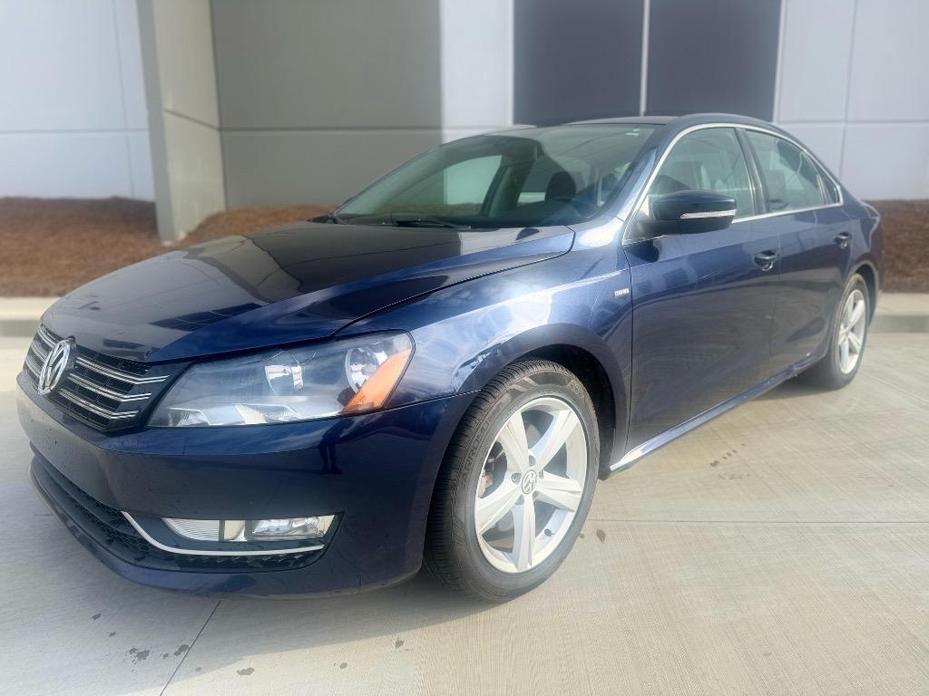 2015 Volkswagen Passat - $5,900