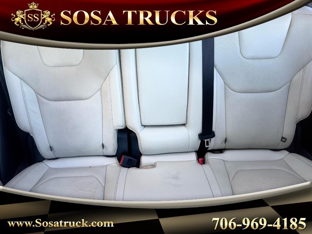 2016 Ford Edge - $8,995