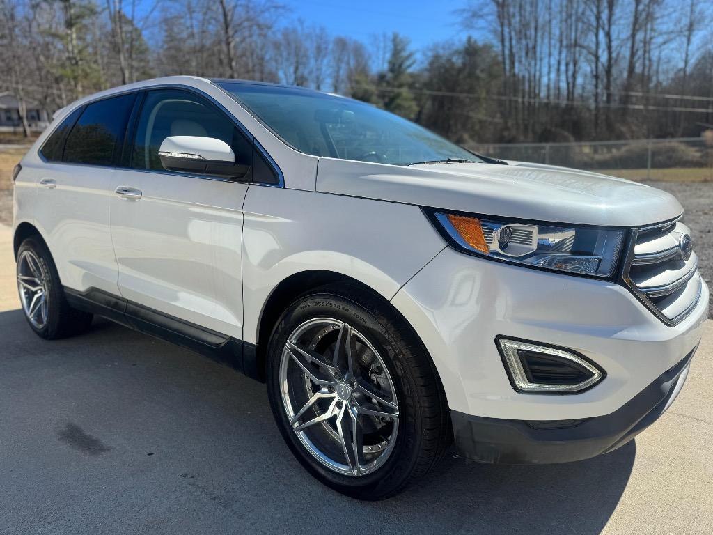 2016 Ford Edge - $8,995