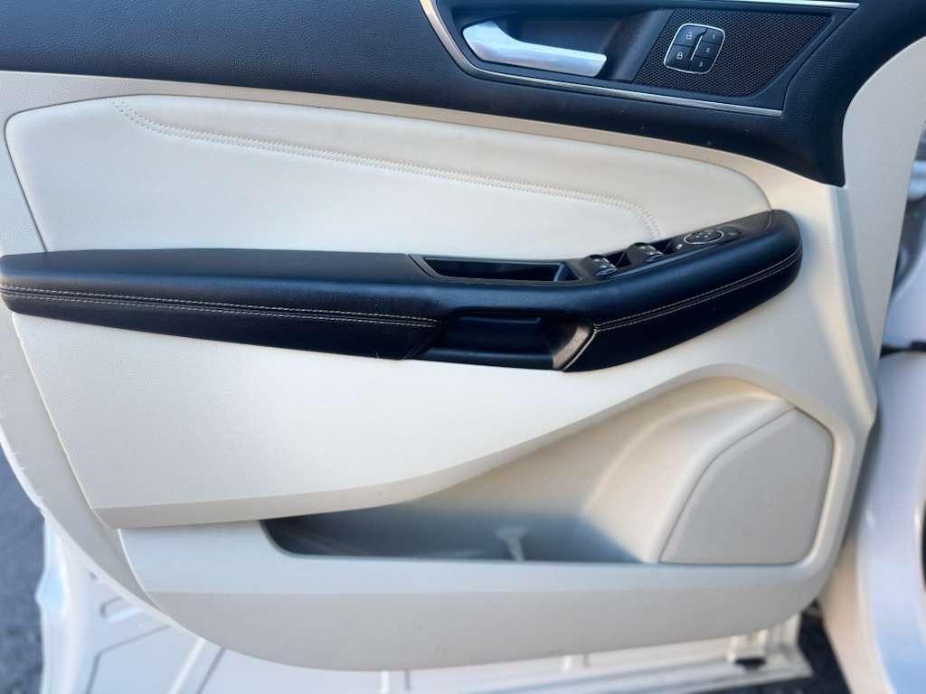 2016 Ford Edge - $8,995