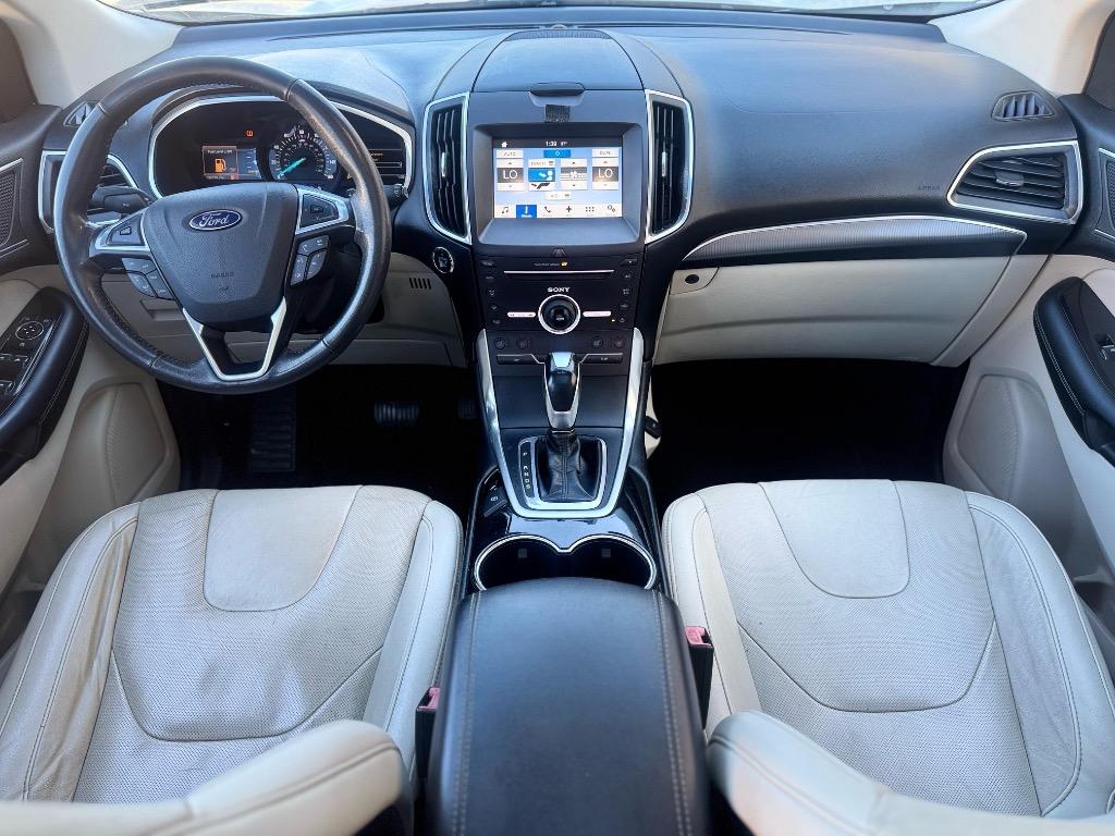 2016 Ford Edge - $8,995