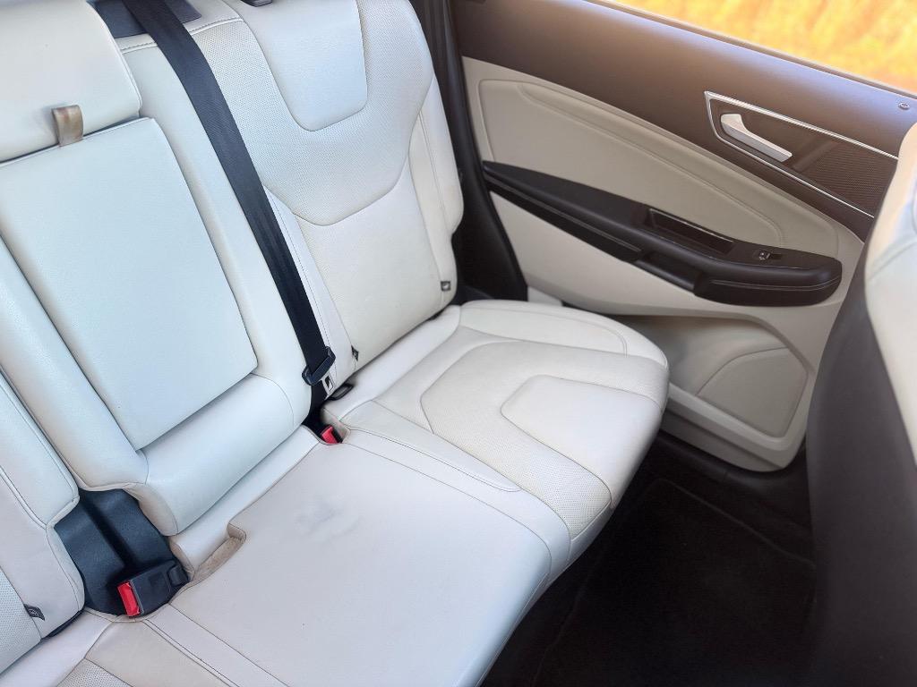2016 Ford Edge - $8,995