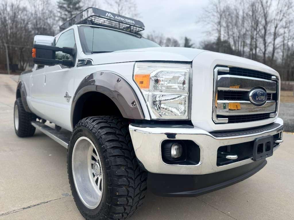 2015 Ford F-250 - $23,995