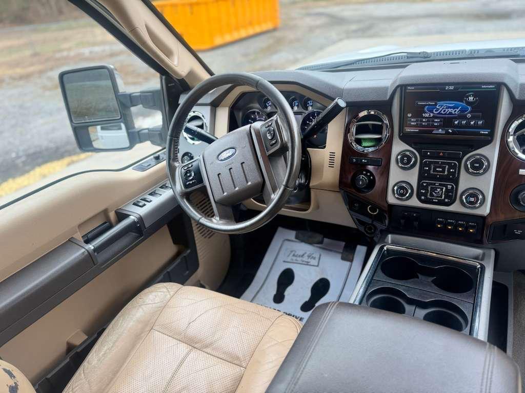 2015 Ford F-250 - $23,995
