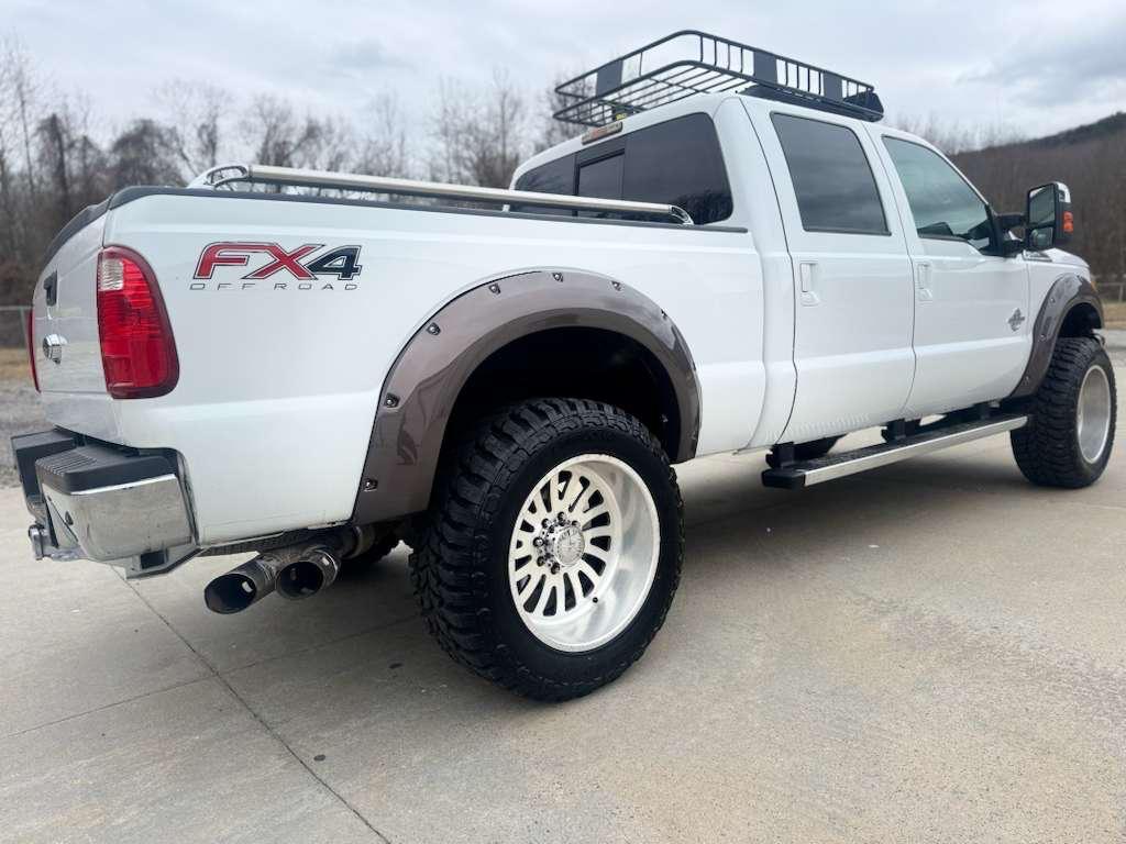 2015 Ford F-250 - $23,995